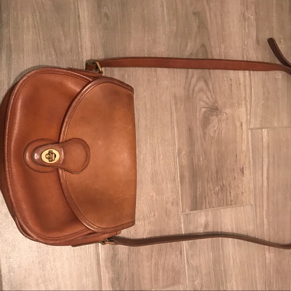 Coach Handbags - Vintage 1995 Coach Prairie Bag A5C-9954
